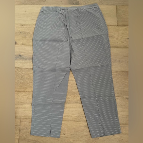 Grey & white small polka dot stretchy pants size 16 ankle length - Picture 3 of 7